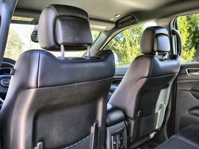 used 2018 Jeep Grand Cherokee car, priced at $12,884