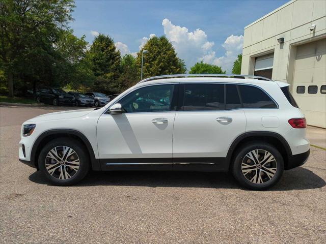 new 2025 Mercedes-Benz GLB 250 car, priced at $49,595