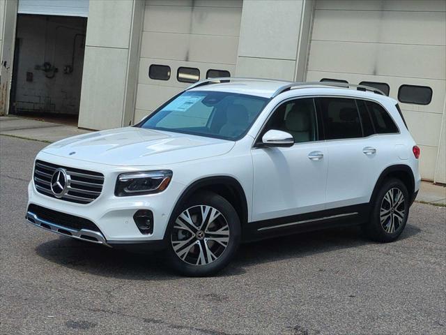 new 2025 Mercedes-Benz GLB 250 car, priced at $49,595