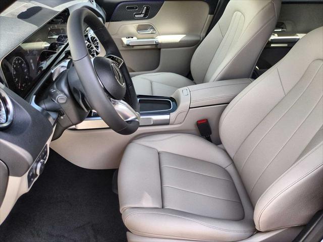 new 2025 Mercedes-Benz GLB 250 car, priced at $49,595