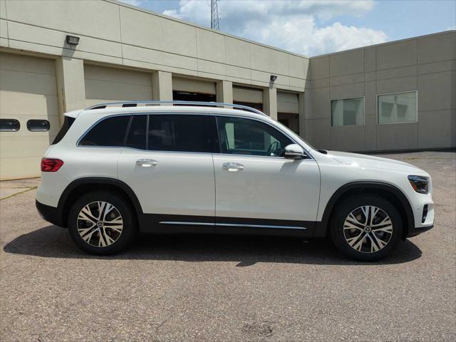new 2025 Mercedes-Benz GLB 250 car, priced at $49,595