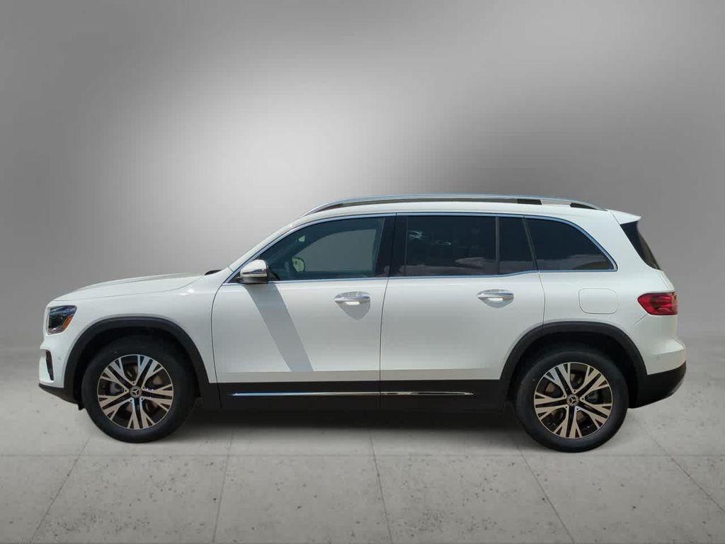 new 2025 Mercedes-Benz GLB 250 car, priced at $49,595