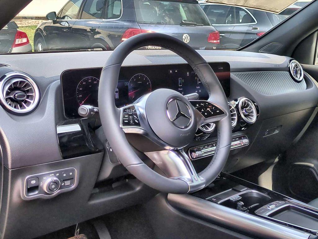 used 2025 Mercedes-Benz GLA 250 car, priced at $42,316