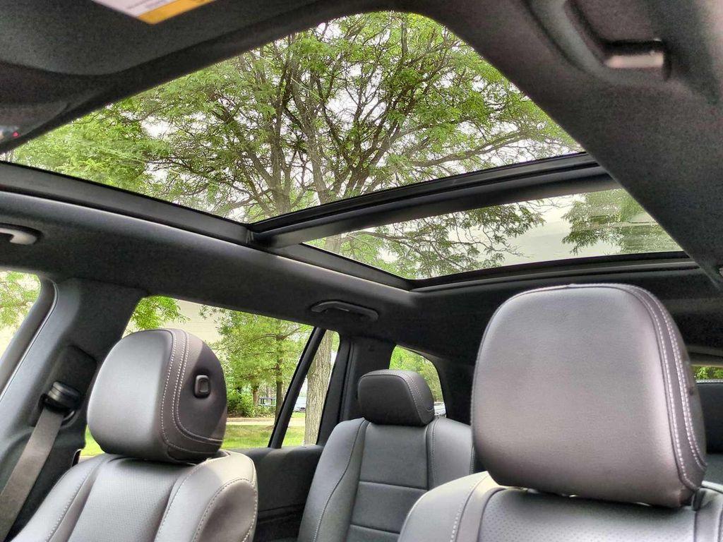 new 2025 Mercedes-Benz GLS 450 car, priced at $91,945