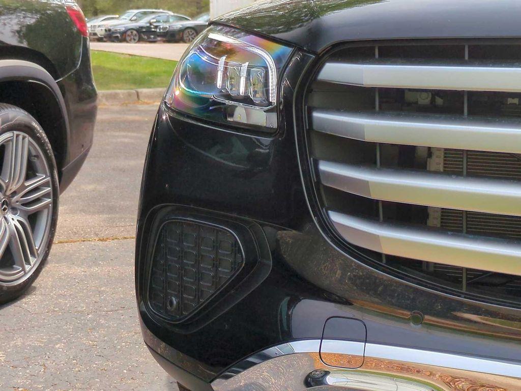 new 2025 Mercedes-Benz GLS 450 car, priced at $91,945