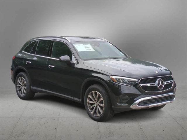 new 2025 Mercedes-Benz GLC 300 car, priced at $56,775
