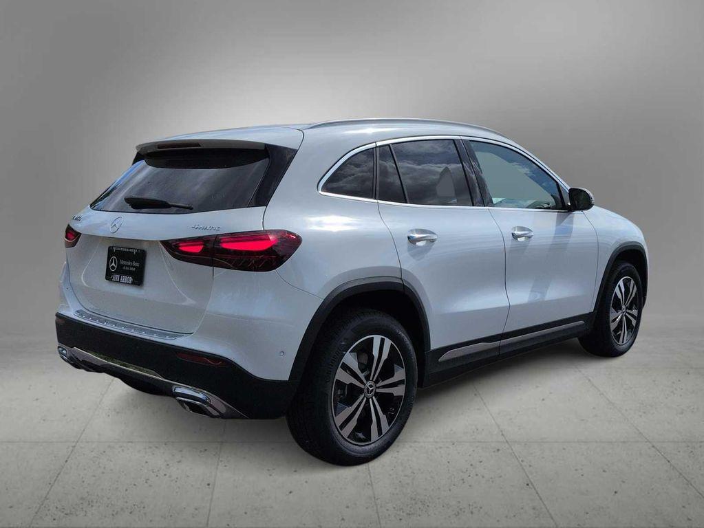 new 2026 Mercedes-Benz GLA 250 car, priced at $49,020