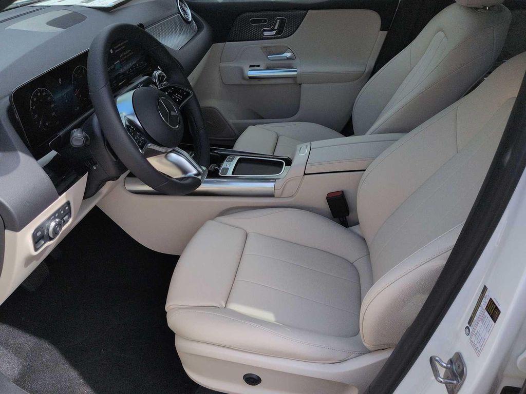 new 2026 Mercedes-Benz GLA 250 car, priced at $49,020