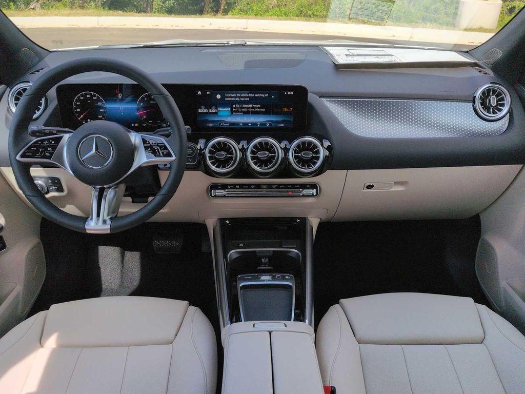 new 2026 Mercedes-Benz GLA 250 car, priced at $49,020