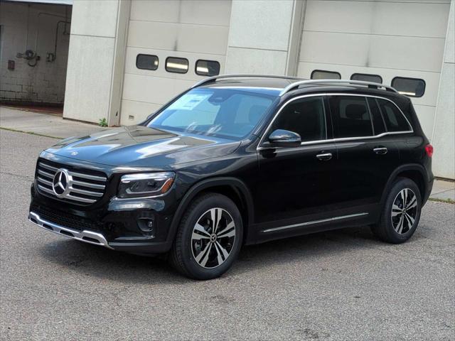 new 2025 Mercedes-Benz GLB 250 car, priced at $49,595