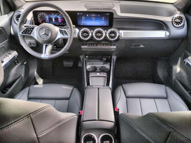 new 2025 Mercedes-Benz GLB 250 car, priced at $49,595