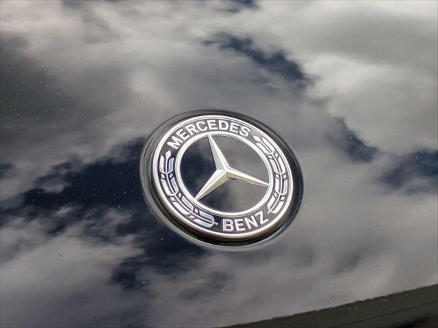 new 2025 Mercedes-Benz GLC 350e car, priced at $63,395