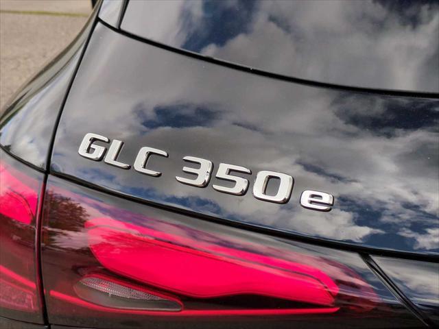 new 2025 Mercedes-Benz GLC 350e car, priced at $63,395