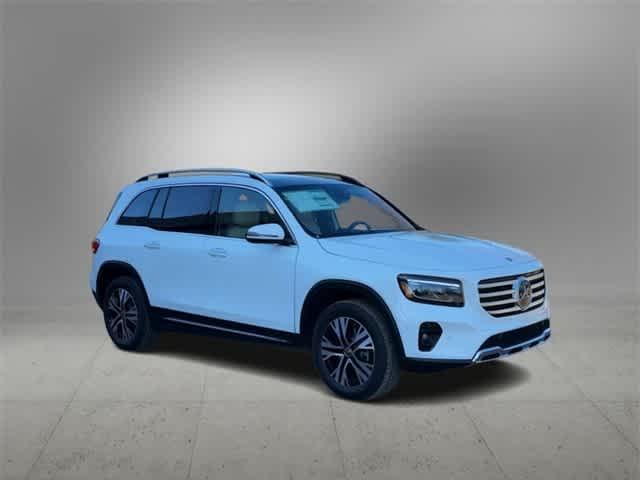 new 2024 Mercedes-Benz GLB 250 car, priced at $53,215