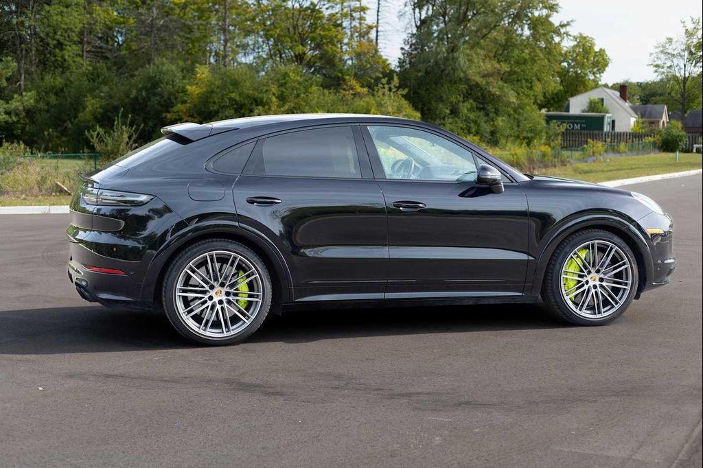 used 2022 Porsche Cayenne car, priced at $113,289