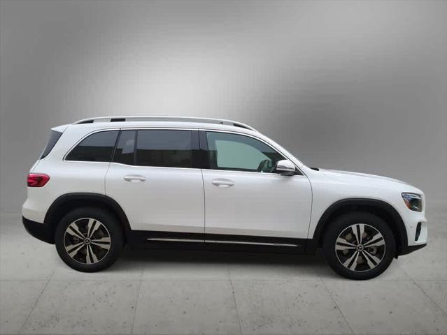 new 2025 Mercedes-Benz GLB 250 car, priced at $49,595