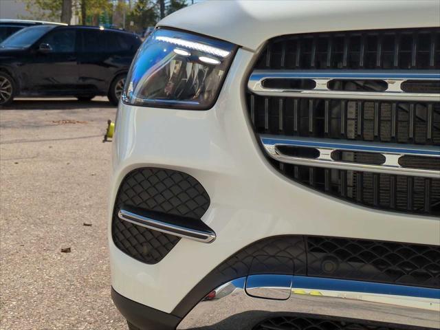 new 2025 Mercedes-Benz GLE 450e car, priced at $77,740