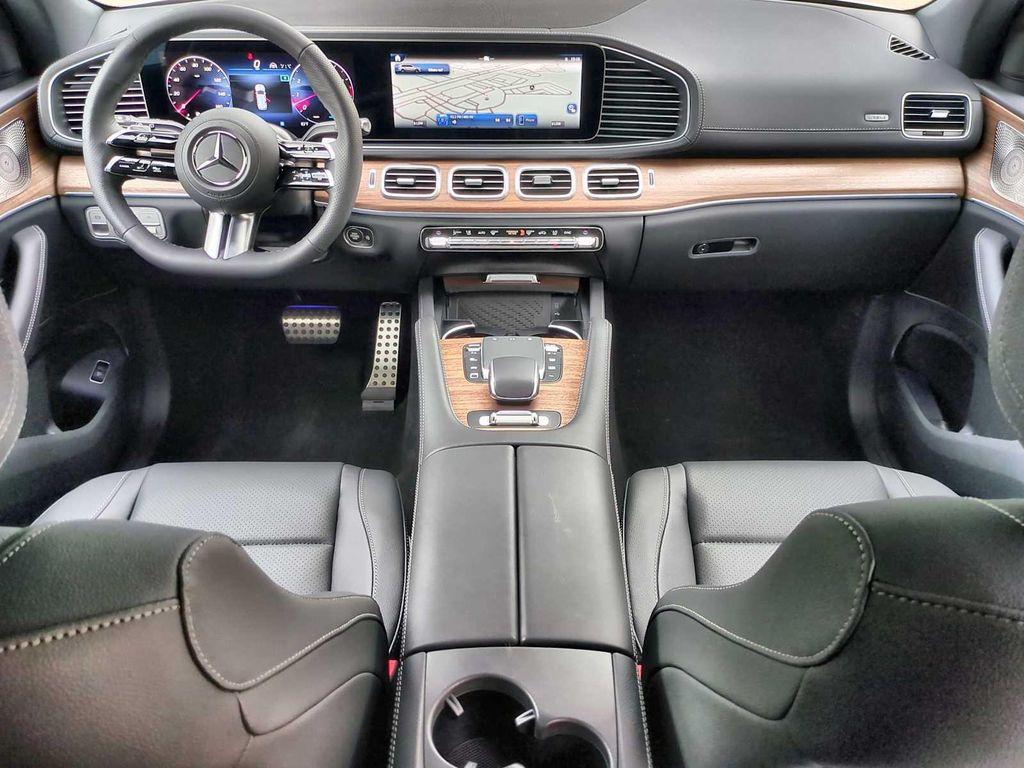 new 2025 Mercedes-Benz GLS 450 car, priced at $95,365