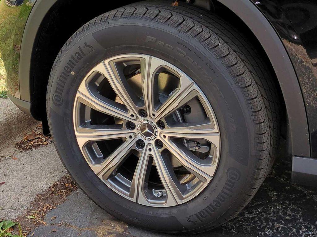 used 2025 Mercedes-Benz GLC 300 car, priced at $52,498