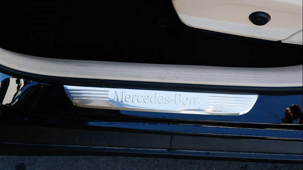 used 2021 Mercedes-Benz GLC 300 car, priced at $30,997