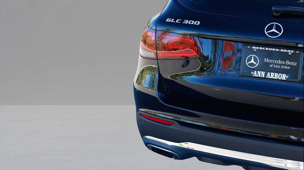 used 2021 Mercedes-Benz GLC 300 car, priced at $30,997