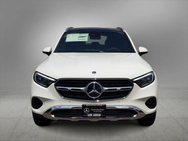 new 2025 Mercedes-Benz GLC 300 car, priced at $56,350