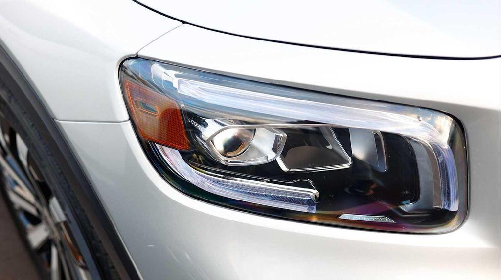 used 2023 Mercedes-Benz GLB 250 car, priced at $32,997