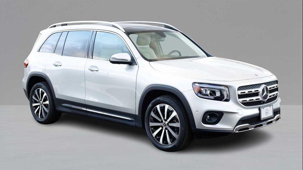 used 2023 Mercedes-Benz GLB 250 car, priced at $32,997