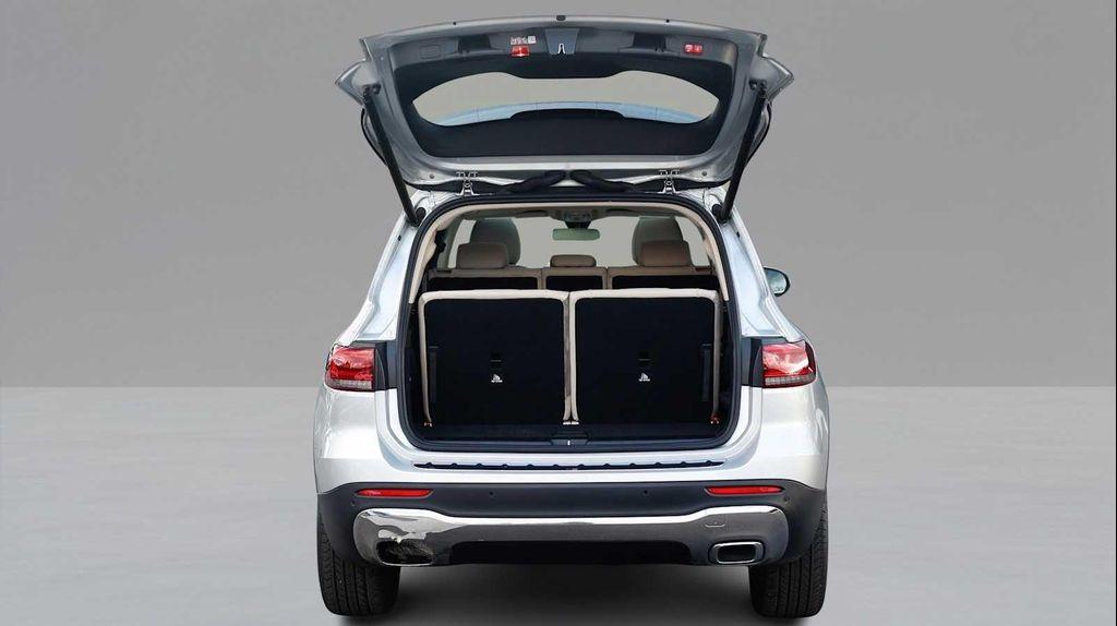 used 2023 Mercedes-Benz GLB 250 car, priced at $32,997