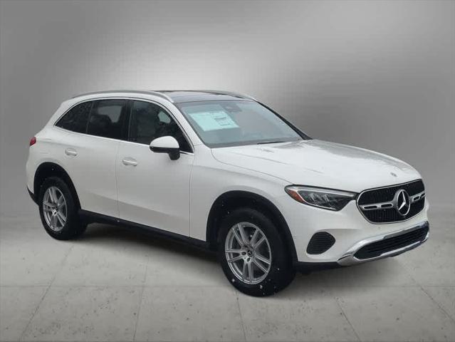 new 2025 Mercedes-Benz GLC 300 car, priced at $57,665