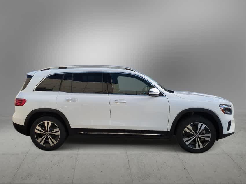 used 2025 Mercedes-Benz GLB 250 car, priced at $42,888