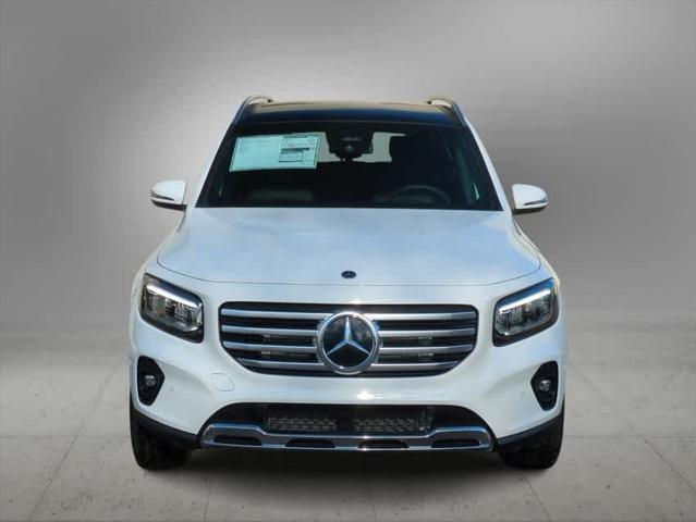 new 2025 Mercedes-Benz GLB 250 car, priced at $50,450