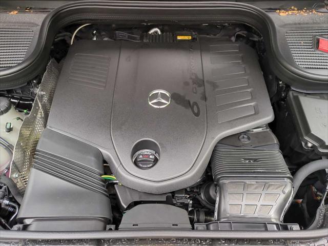 new 2025 Mercedes-Benz GLS 450 car, priced at $96,095
