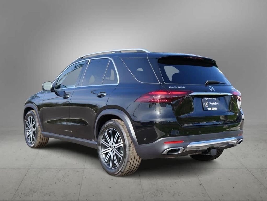 new 2026 Mercedes-Benz GLC 300 car, priced at $61,335