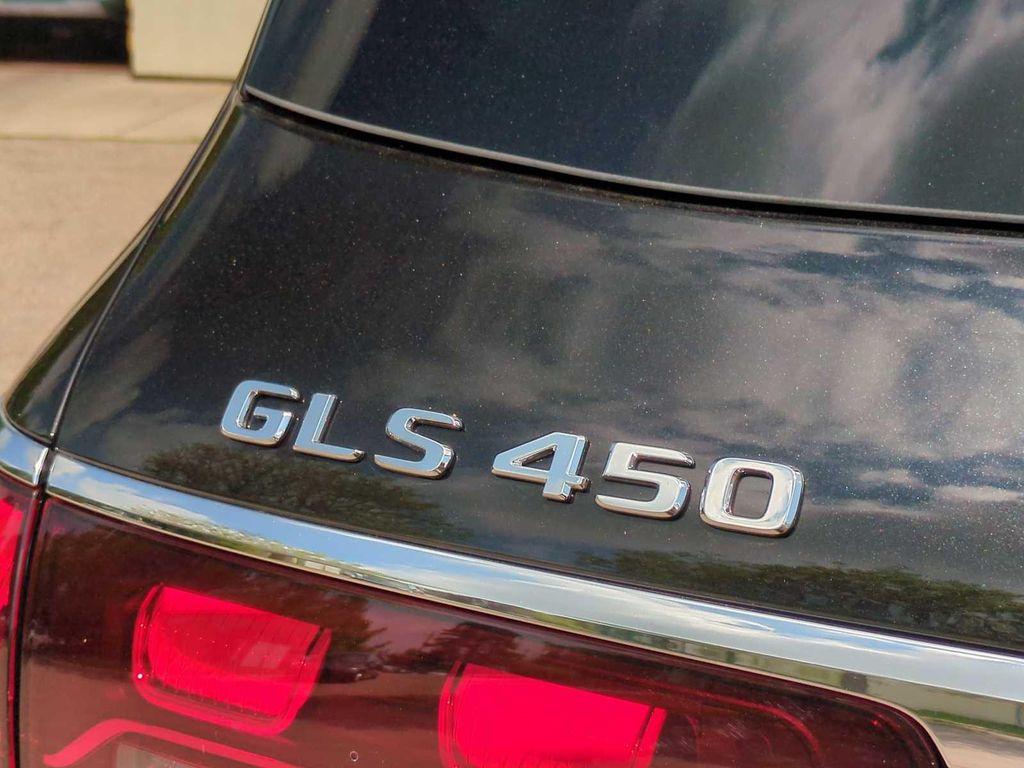new 2025 Mercedes-Benz GLS 450 car, priced at $96,065