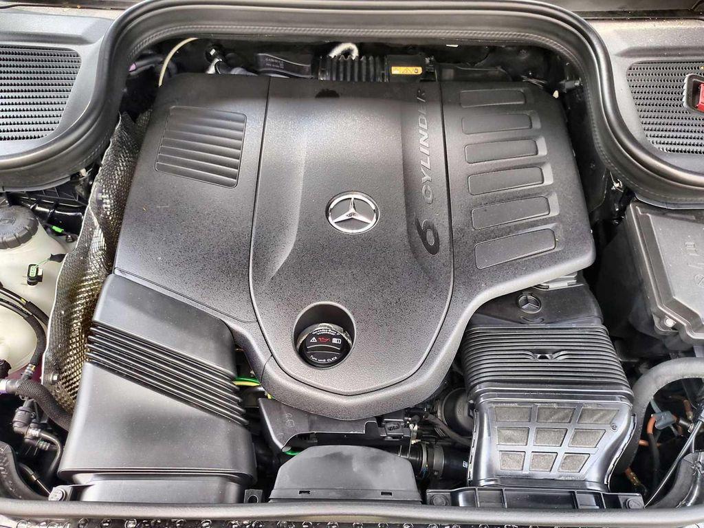 new 2025 Mercedes-Benz GLS 450 car, priced at $96,065