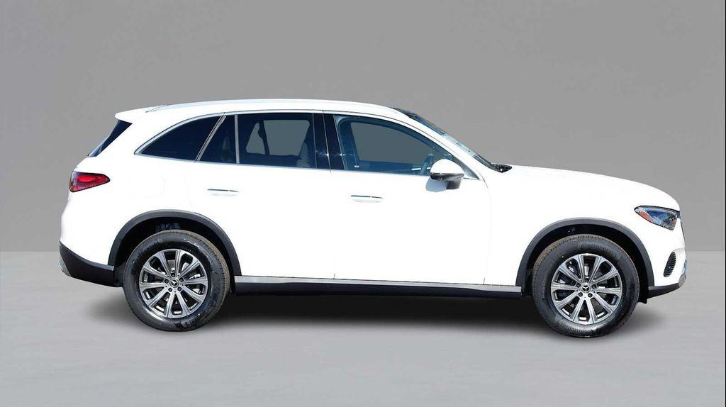 new 2026 Mercedes-Benz GLC 300 car, priced at $59,020