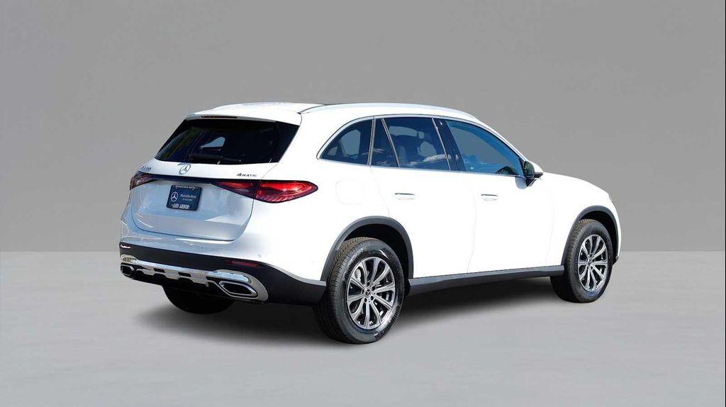 new 2026 Mercedes-Benz GLC 300 car, priced at $59,020
