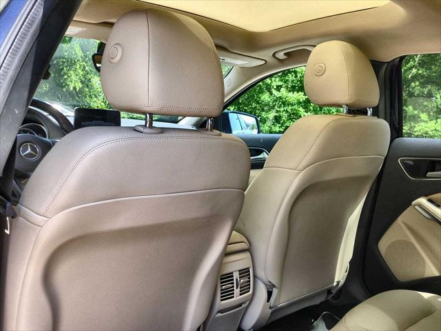 used 2018 Mercedes-Benz GLA 250 car, priced at $18,999