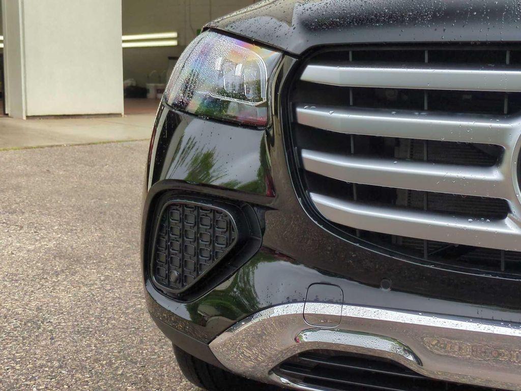new 2025 Mercedes-Benz GLS 450 car, priced at $93,780