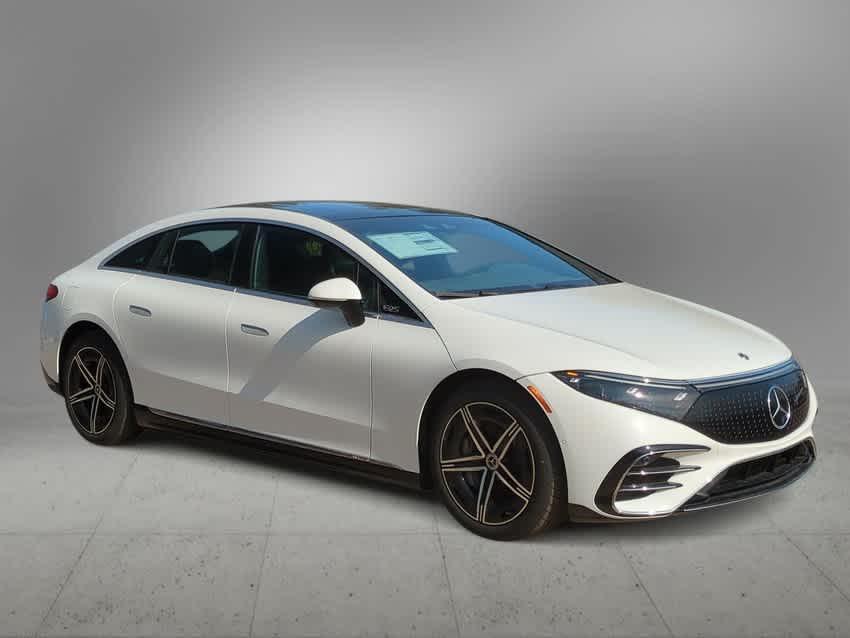 new 2025 Mercedes-Benz EQS 450 car, priced at $109,335
