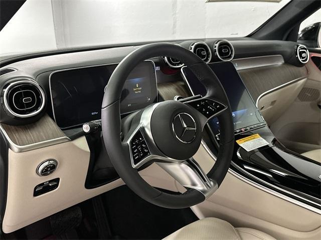 new 2024 Mercedes-Benz GLC 300 car, priced at $53,415