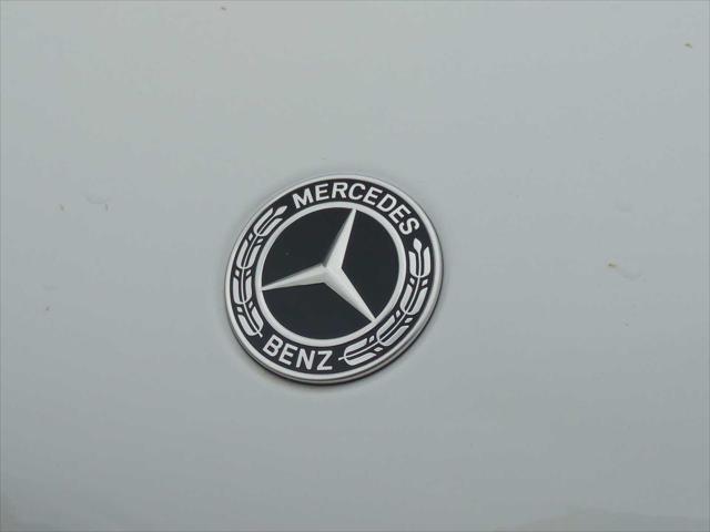 new 2025 Mercedes-Benz GLC 300 car, priced at $56,545