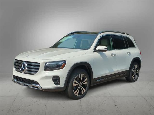 new 2025 Mercedes-Benz GLB 250 car, priced at $50,450