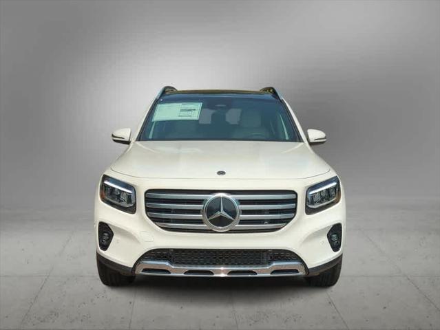 new 2025 Mercedes-Benz GLB 250 car, priced at $50,450