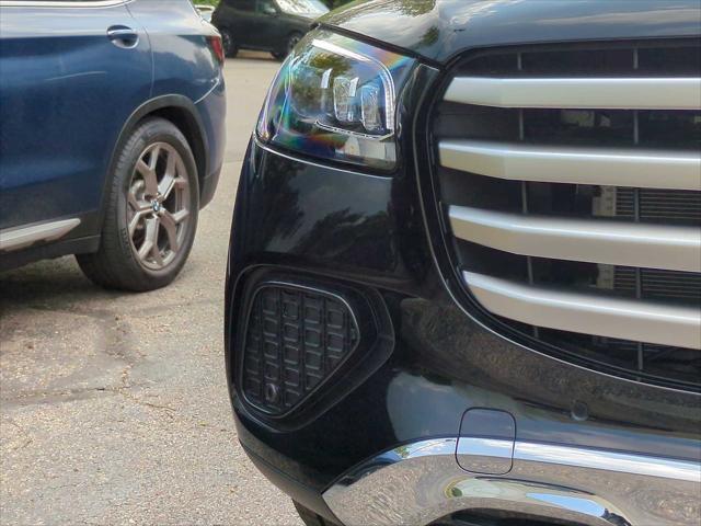 new 2025 Mercedes-Benz GLS 450 car, priced at $92,410