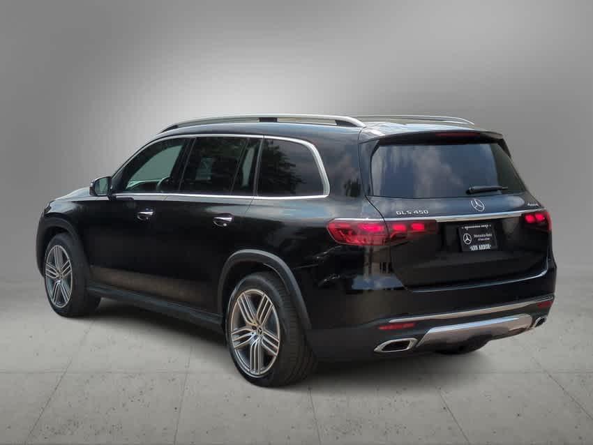 new 2025 Mercedes-Benz GLS 450 car, priced at $92,410