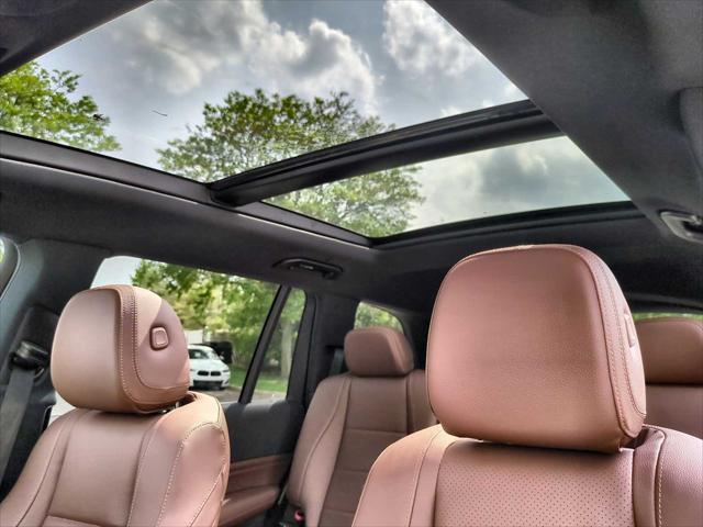 new 2025 Mercedes-Benz GLS 450 car, priced at $92,410