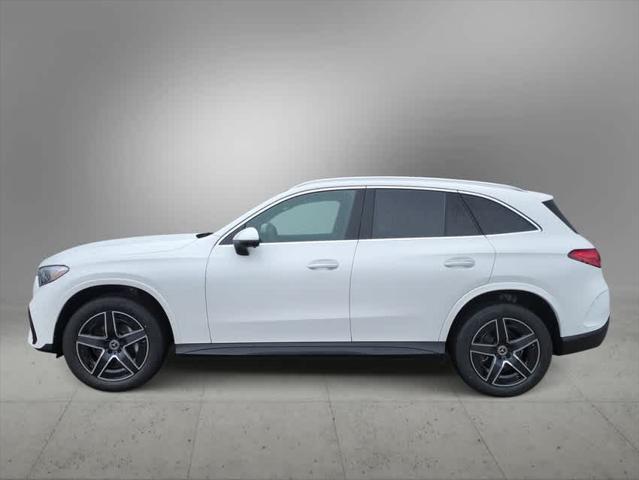 new 2025 Mercedes-Benz GLC 300 car, priced at $59,835