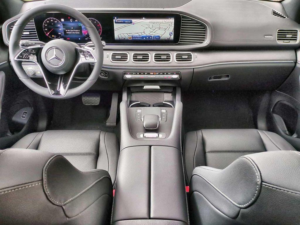 new 2025 Mercedes-Benz GLS 450 car, priced at $91,615